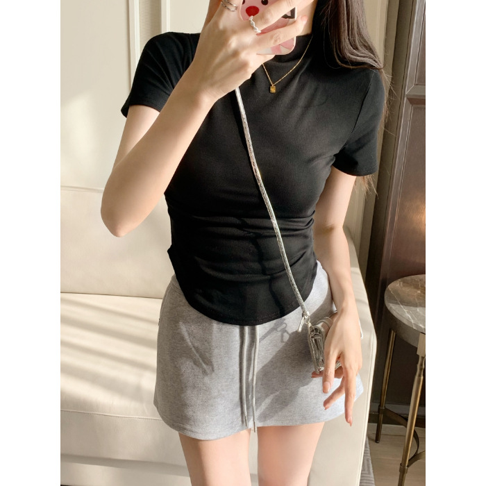 검은색