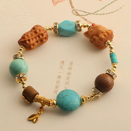 手链;项链;耳环