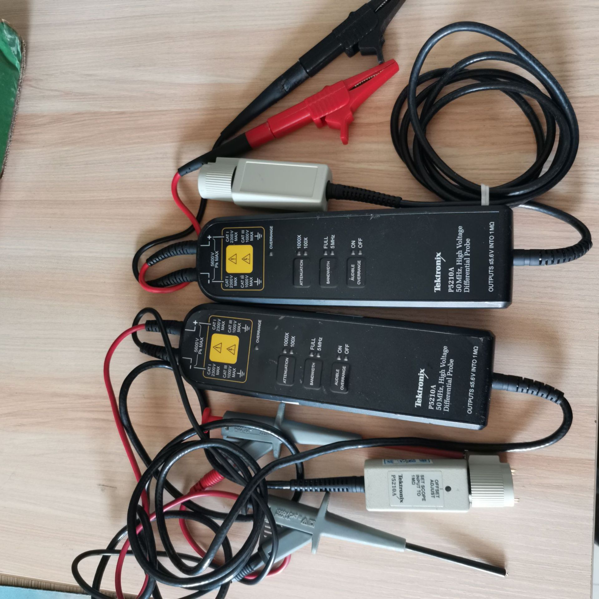 诚信销售/租赁原装泰克示波器探头P6022 P5200A P5210A