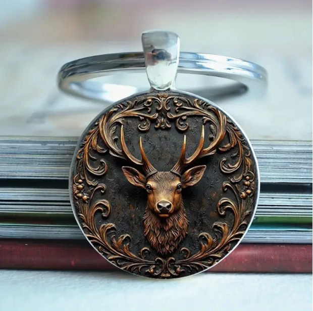 Cross-Border Hot Selling Proud Deer Design Keychain Animal Theme Is the Perfect Gift for Animal Lovers