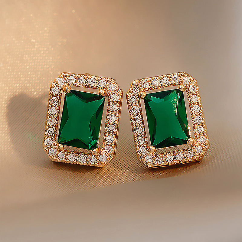 5g Weight Artificial Gemstones Inlay Material Earrings Classification Housewarming, Anniversary, Business, Wedding, Travel, Birthday, Festival Occasion Rhinestone Material Geometric Pattern Women'S Gender Fashion Style Green, Silver Color Retro Red Green Rhinestone Square Earrings Wholesale Nihaojewelry 4