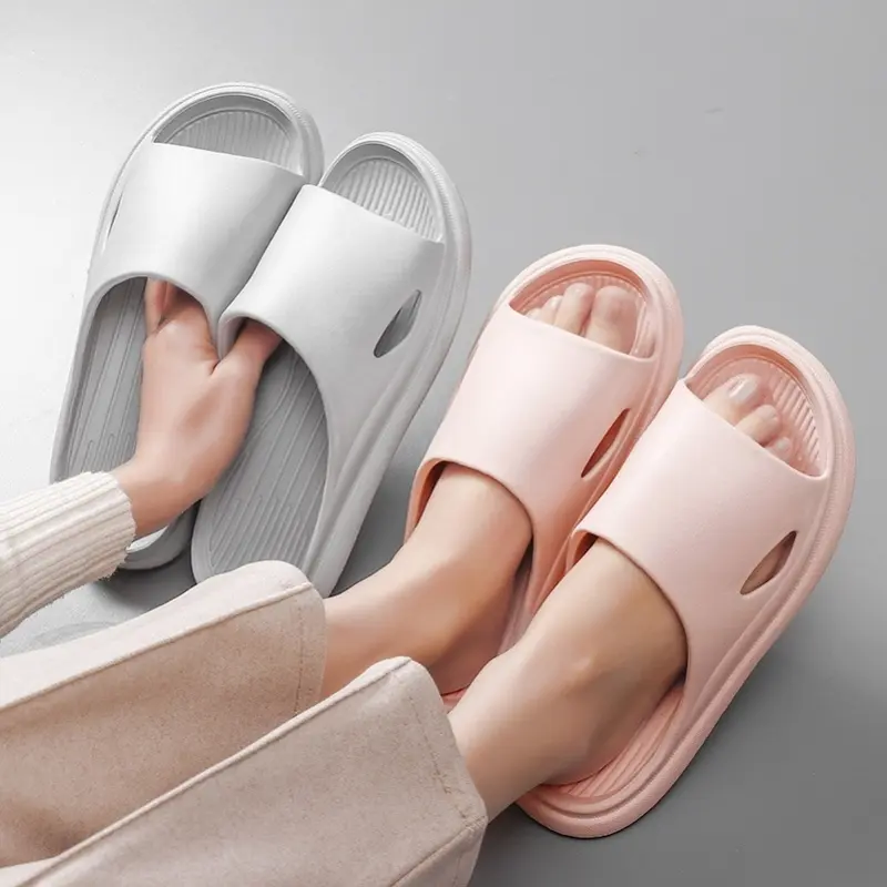 Four-Season Slippers for Women, Simple Bathroom Bathing Slippers for Home Use, Non-Slip, Lightweight Indoor Slippers for Men and Couples