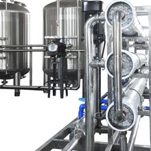水處理設備生產廠家銷售大的原水水質處理反滲透純凈水凈化過濾器