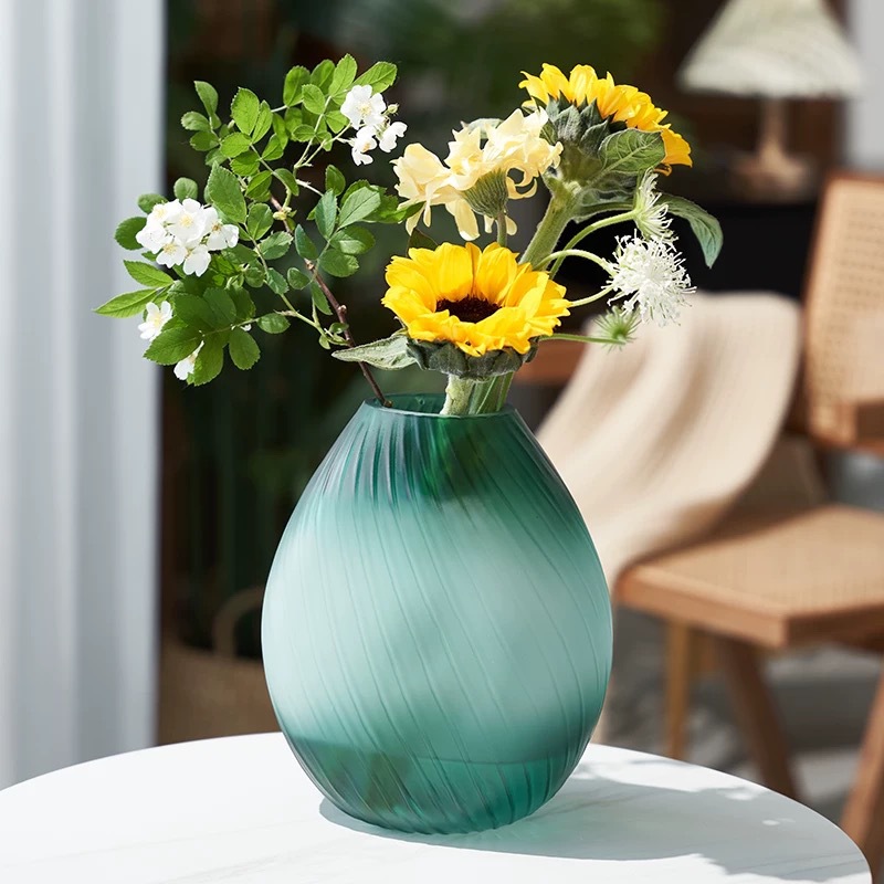 Moderno simple hilo verde florero de vidrio esmerilado creativo sala de estar mesa de comedor arreglo de flores decoración de la flor