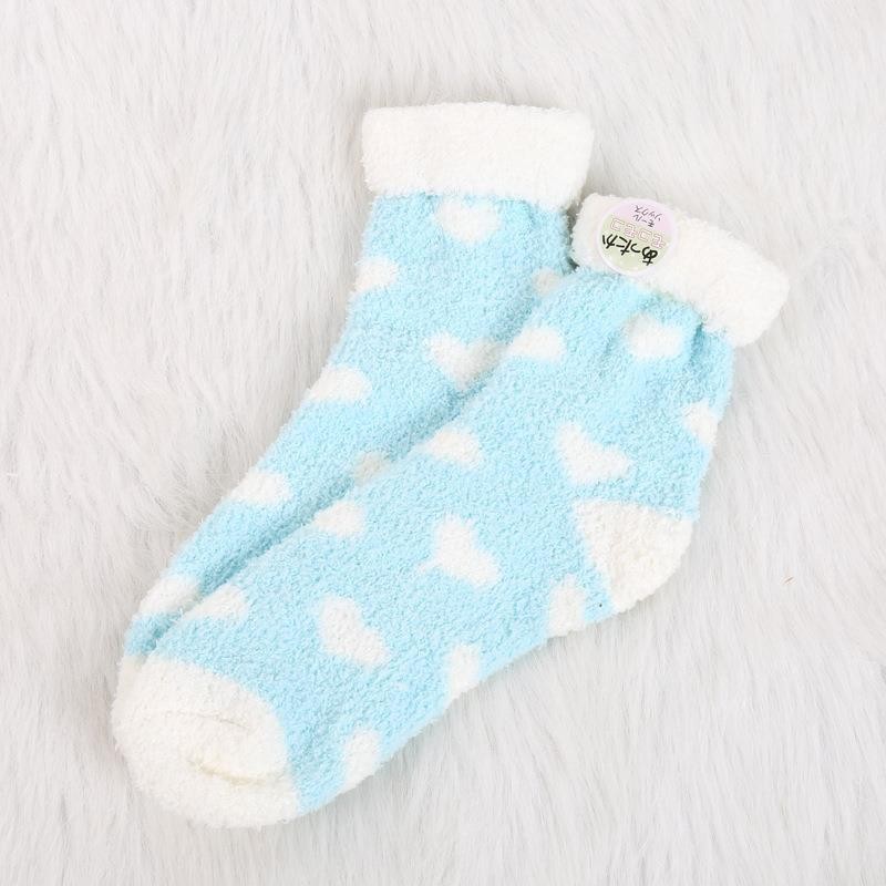 Invierno flanger calcetines de terciopelo de coral de color sólido caliente engrosada toalla Calcetines de piso de terciopelo medio al por mayor