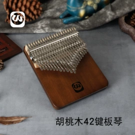 打击类乐器;弹拨类乐器;其他乐器