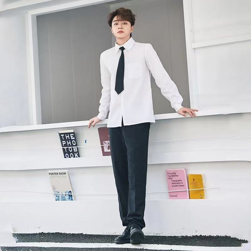 남성용 긴팔 + 정장바지 + 검정색 넥타이