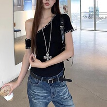 红人短袖t恤女2026新款夏日ootd穿搭黑色辣妹气质露肩斜肩上衣