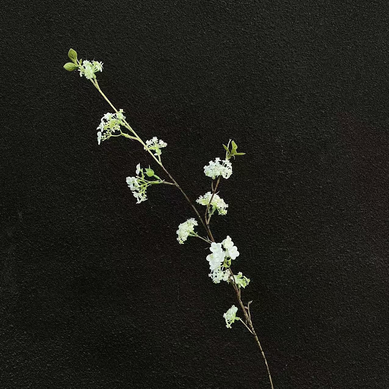 Flores falsas blancas Flores artificiales Flores para bodas Auditorio de bodas Decoración del hotel Techo artificial Flores artificiales Flores falsas