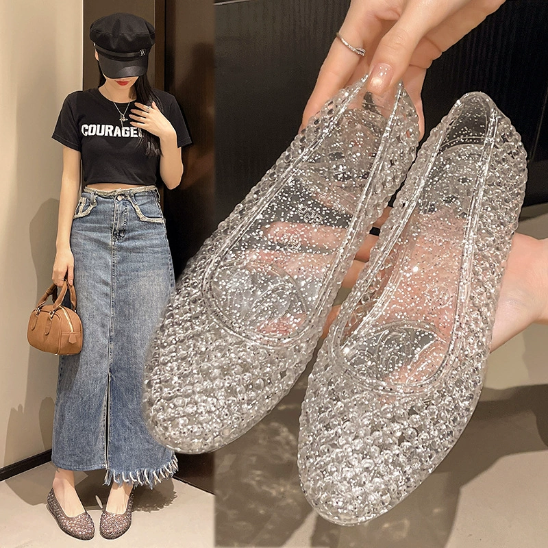 Новые модные прозрачные женские сандалии, летние темпераментные женские нишевые туфли на плоской подошве, легкая роскошная женская обувь с закрытым носком