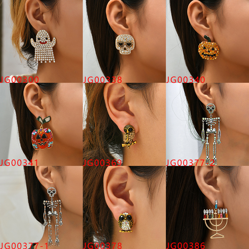 Fashion Skull Alloy Plating Rhinestones Womenu0027S Ear Studs 1 Pair