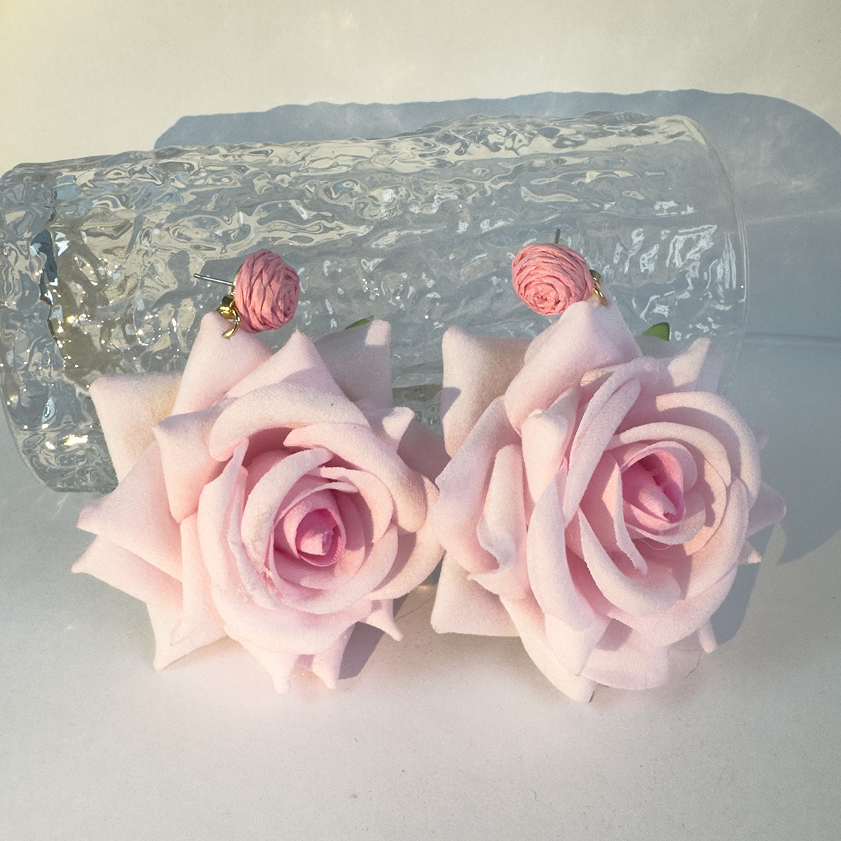 32353-ear-pink-1-EP