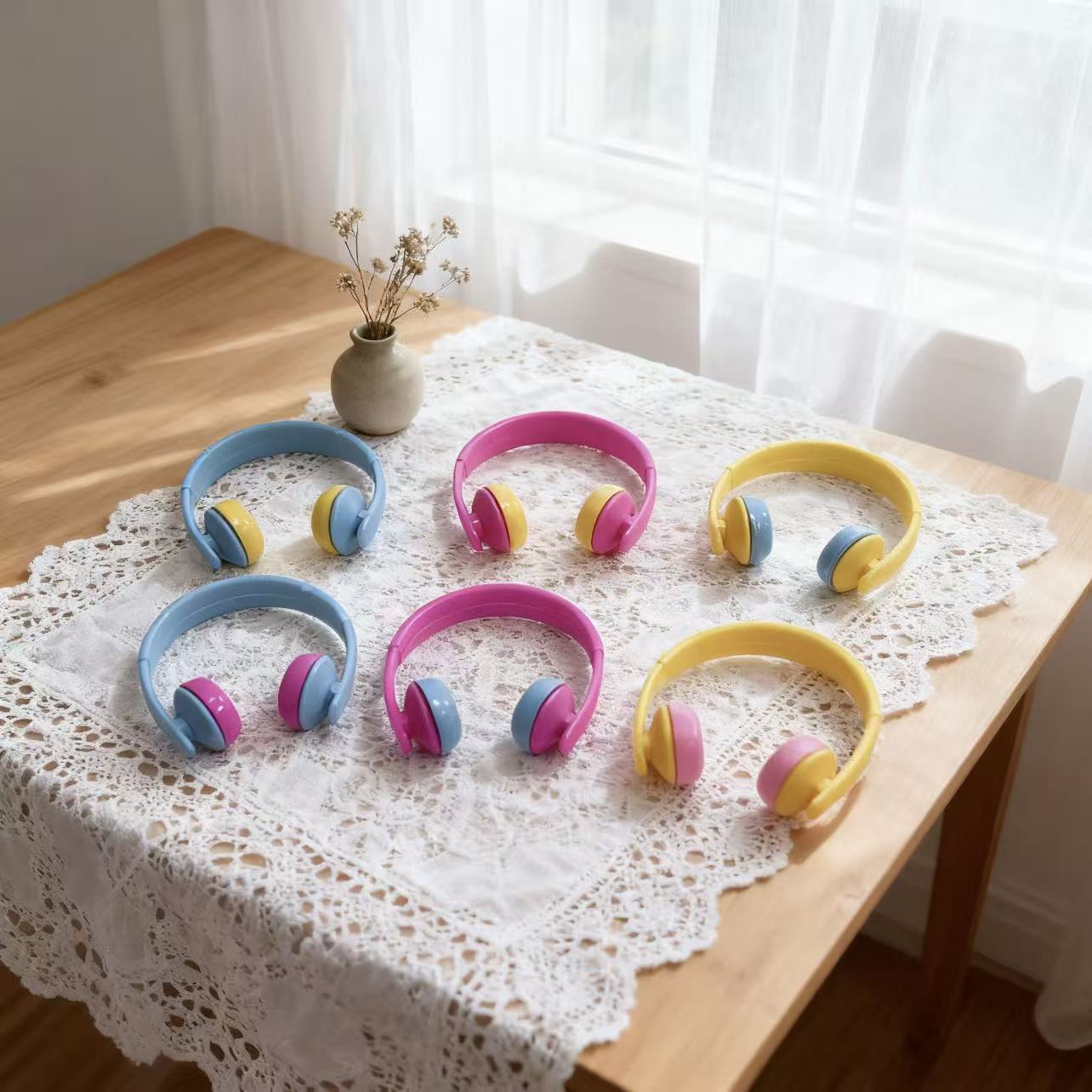 Zapatos pequeños accesorios de auriculares 4.0 accesorios de muñeca cuatro generaciones de muñecas de oficina mano labubu tela de tela muñeca auriculares al por mayor muñeca image 7