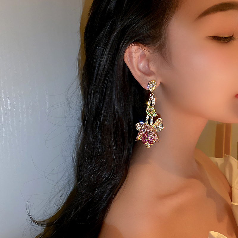 Korean Style Inlaid Rhinestone Tulip Flower Earringspicture4
