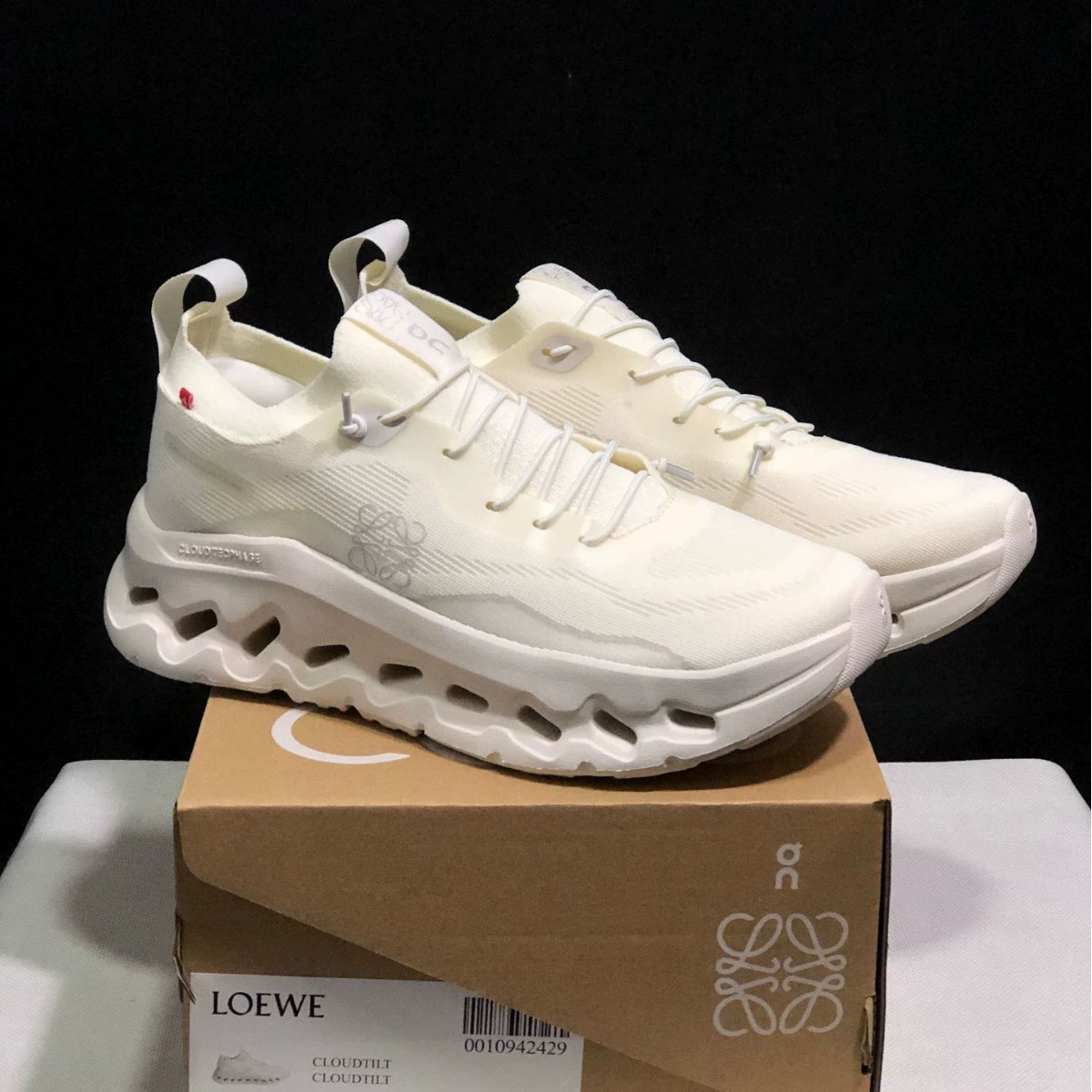 На серии кроссовок для бега, трансграничный экспорт, мужская и женская обувь для спорта и отдыха, прогулочная обувь, дышащая амортизация, уличная, быстросохнущая, легкая, износостойкая.