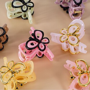 �羳�¿��ɫ�僽�߅�r�и߼�С�۷�l�Aץ�AŮ2026�¿����~�A