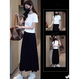 �����@�ݰ�ɫ����Ů���b����һ���׺�ɫ����ȹ�������Ѓɼ����bȹ