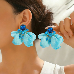 �羳ins�Lѩ���W�������荶��h�������|�r�ж�ᔹ���������Ů