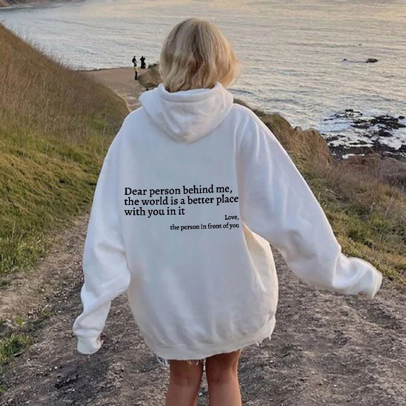 Sudadera con capucha con bolsillo canguro
