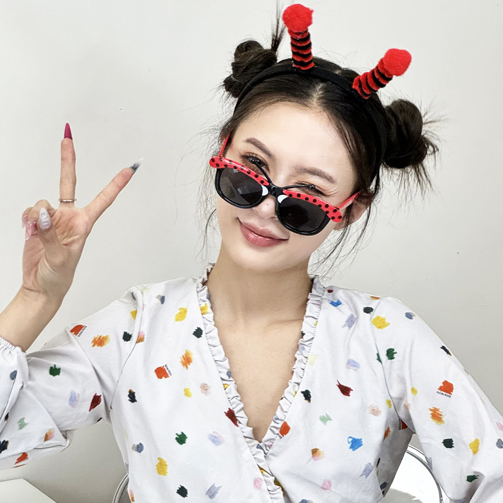 Gafas Decorativas de Abeja de Dibujos Animados de Plástico ABS para Fiestas y Fotografía image 15