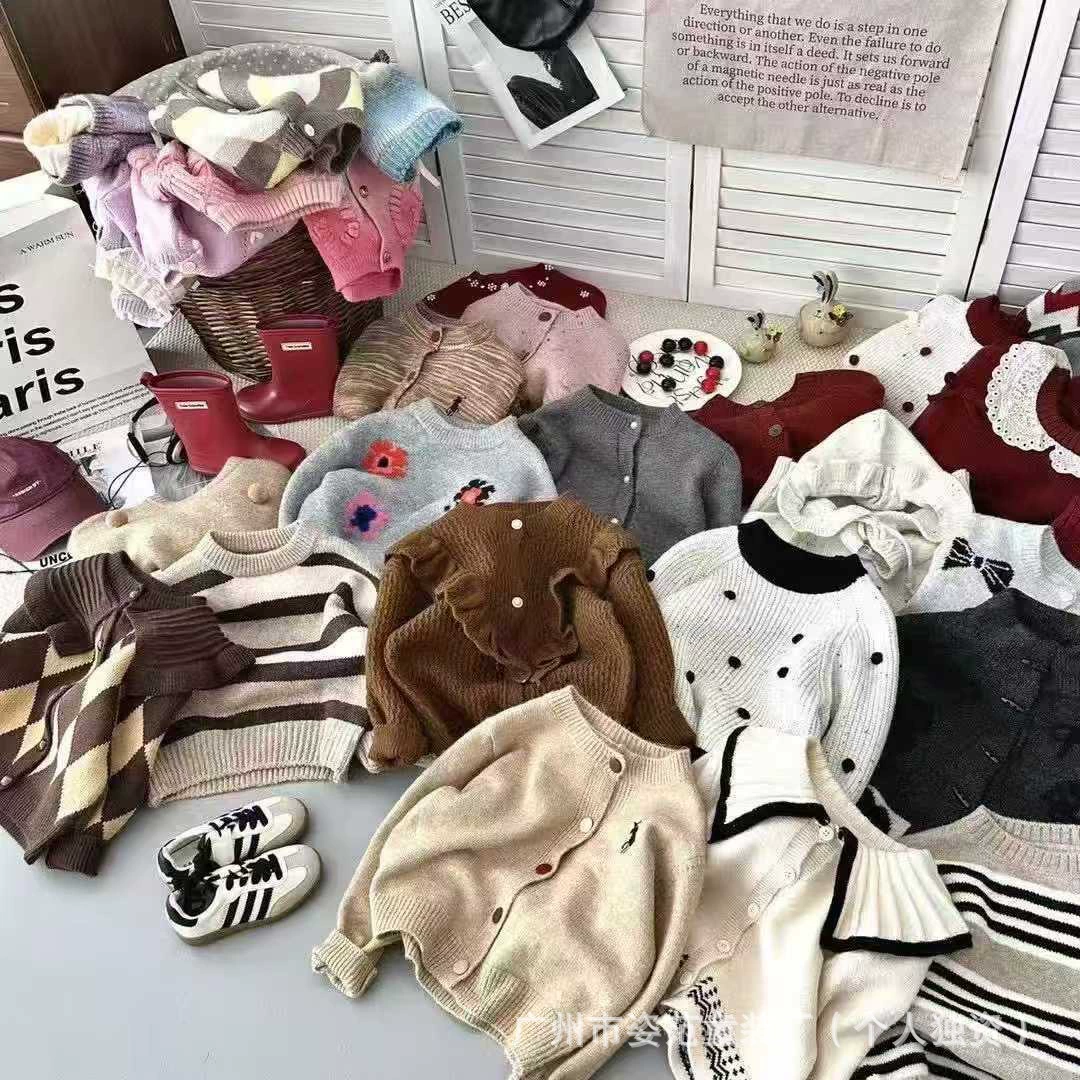 【Sweetheart Fruit Autumn】Детская одежда Golden Coast: распродажа остатков, прямая продажа, вышитая базовая футболка-свитер