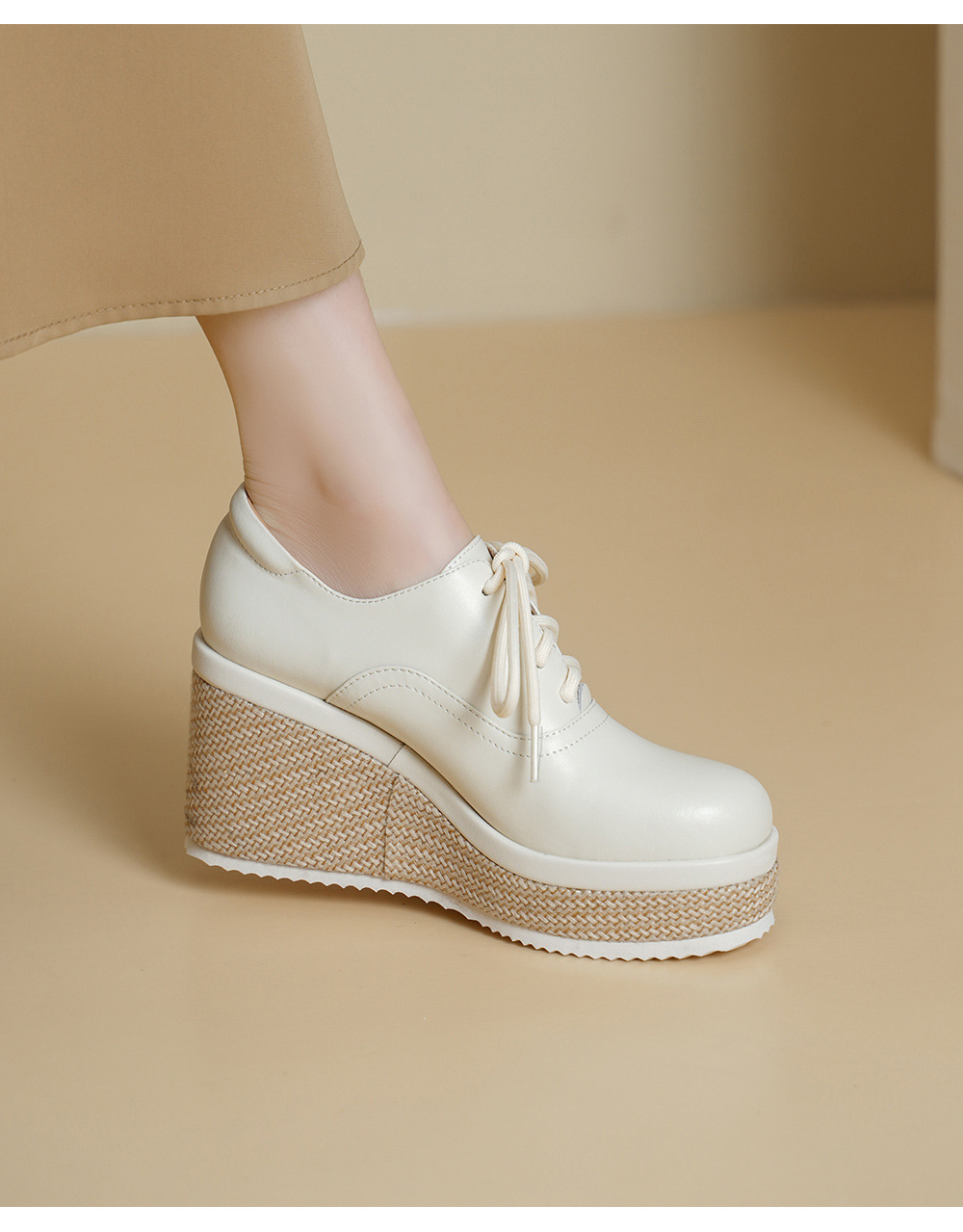Giày loafer nữ đế xuồng platform da thật buộc dây, gót cao 9 cm — màu đen, màu trắng ngà chi tiết 6