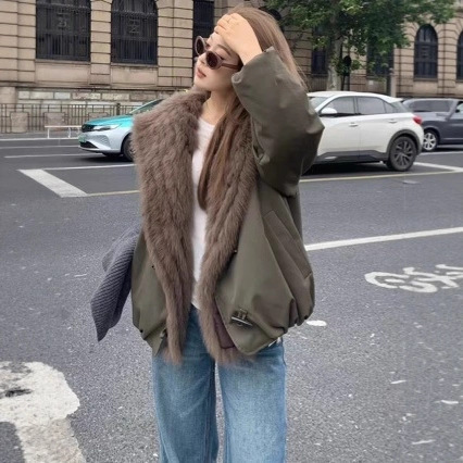 Imported Fox Fur Large Fur Collar Goose down Parka Women's Short Jacket Classic Young All-Season Green Hot Style