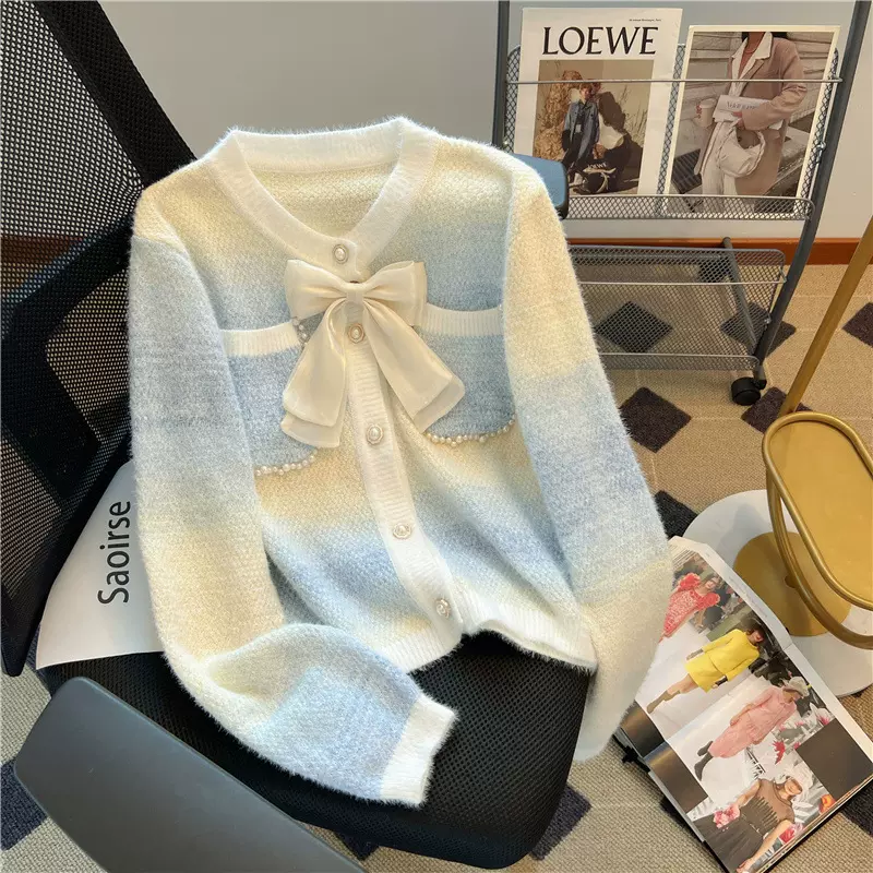 设计感蝴蝶结钉珠渐变色针织开衫女秋冬韩版慵懒风百搭毛衣外套潮