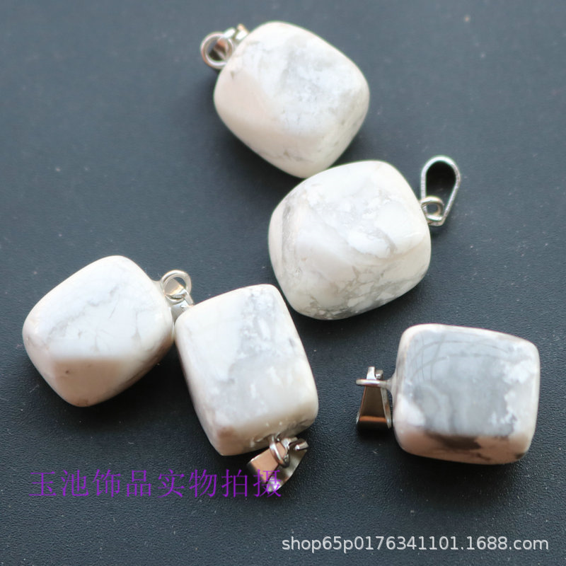 Colgante de cristal natural pequeño cuadrado rosa verde dongling ágata rojo colgante irregular pendientes collar accesorios diy