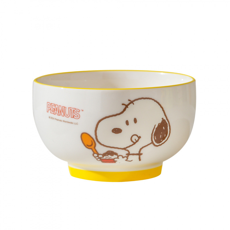 Snoopy auténtico cubiertos de cerámica tazón de arroz caja de regalo set encantador dibujos animados tazón doméstico de grado alimenticio al por mayor