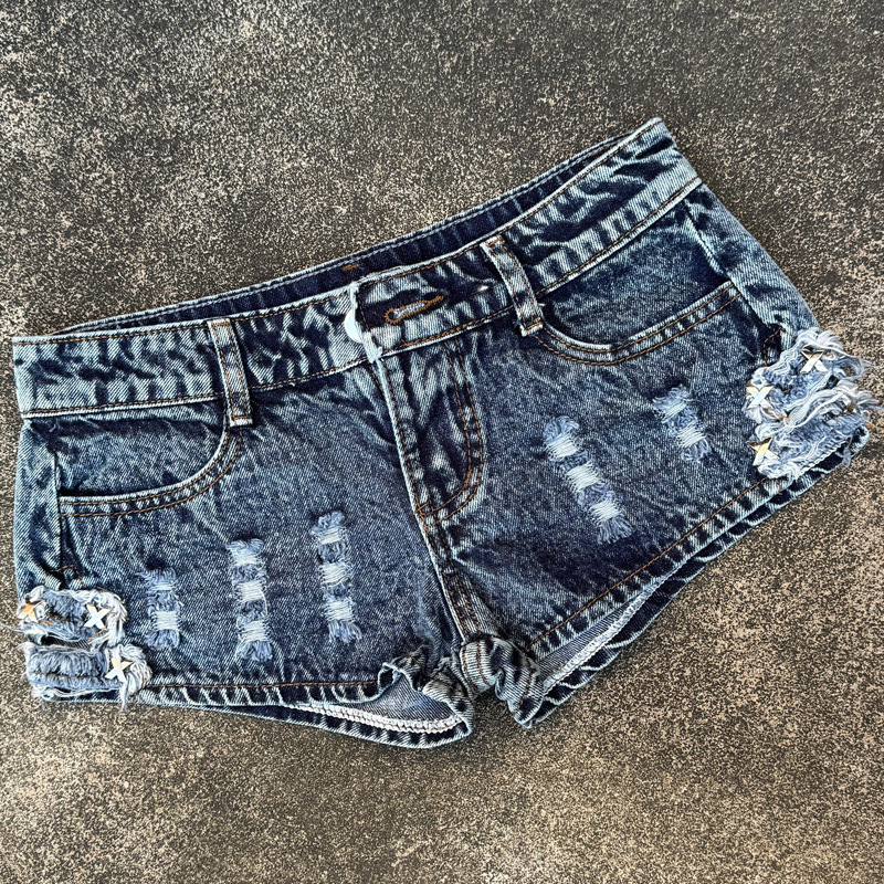 Low-Waist Denim Hot Pants, Tight-Fitting Slimming Women's Pants, Ultra-Low-Waist Nostalgic Slit Jeans, Internet Celebrity Rivets, Ripped Trendy Styles