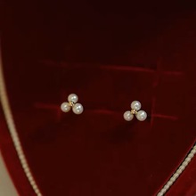 s999纯银迷你三颗珍珠耳钉日系简约花型耳环女气质小众银饰品批发