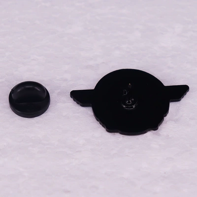 Yaxa sancaqları Electric Chaos Brooch