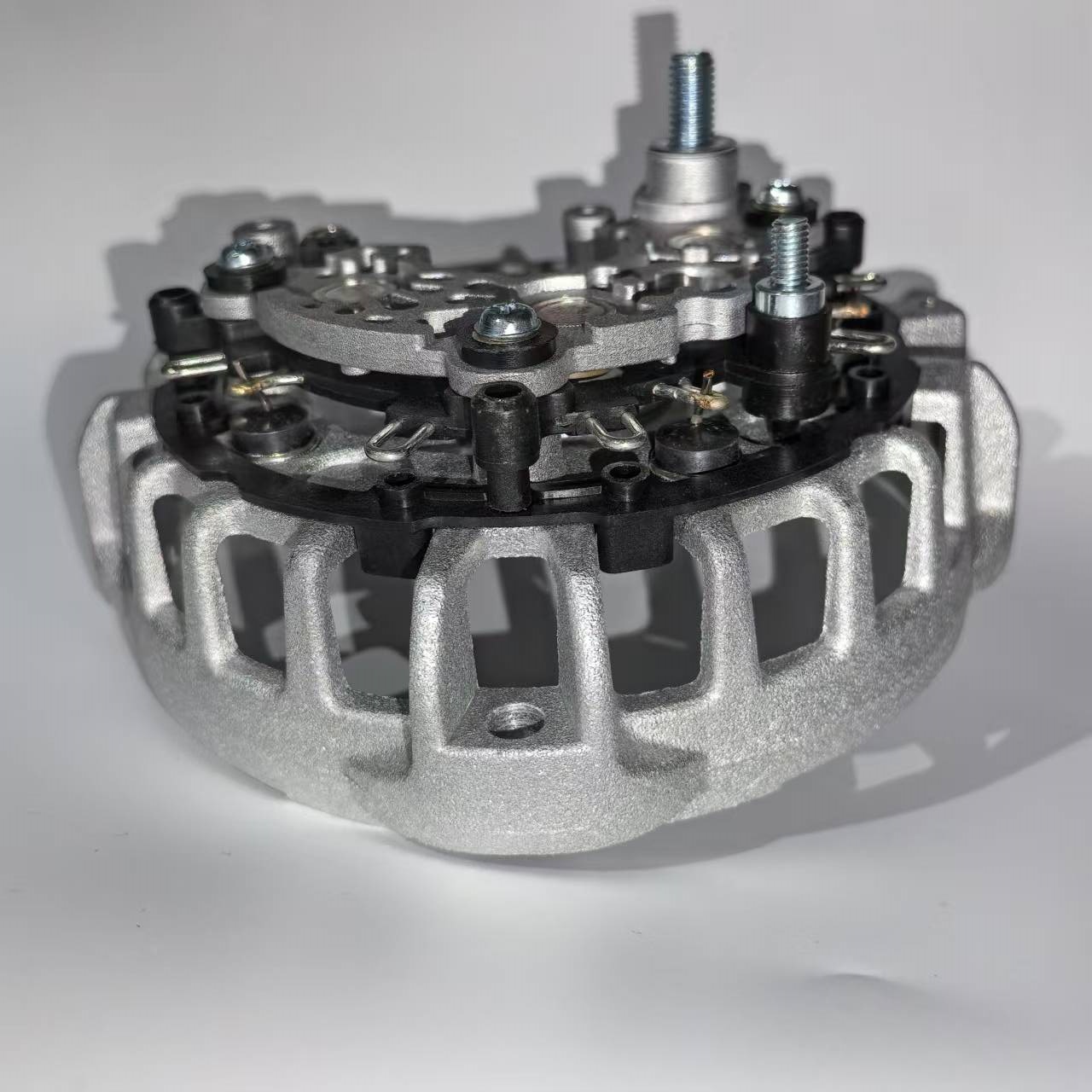 In-Stock 816 Processed Rear Shell Rectifier Bridge Automotive Generator Rectifier Suitable for Weichai Wp1Ofdj