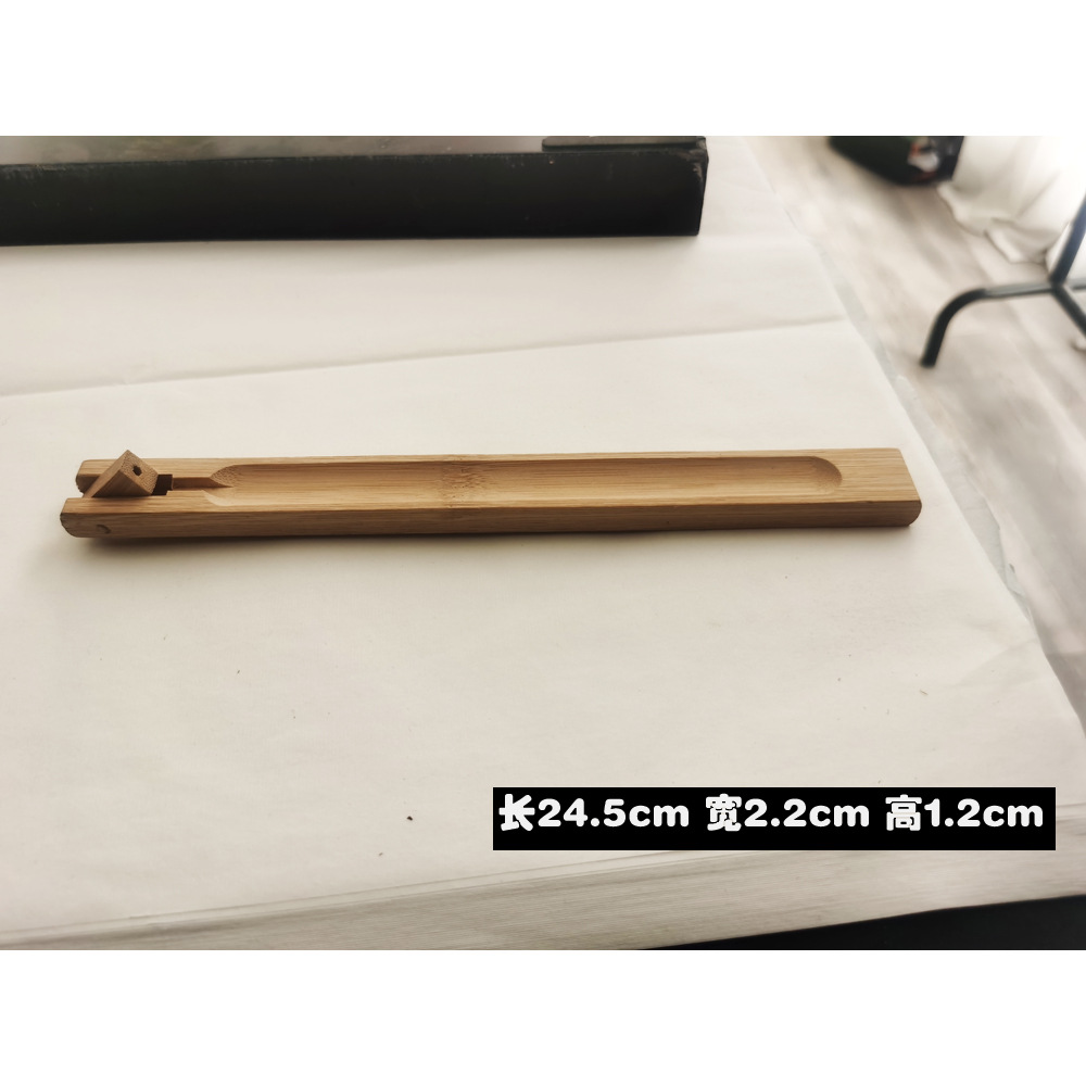 페인트가 없는 대나무 스틱