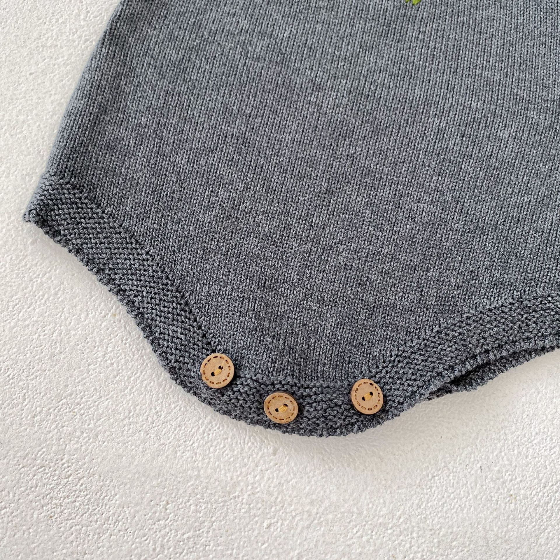 Abbigliamento autunnale 2024 per neonati, bambini piccoli, ragazzi e ragazze, giacca cardigan ricamata con funghi + kaki + ricamata_voghion.com