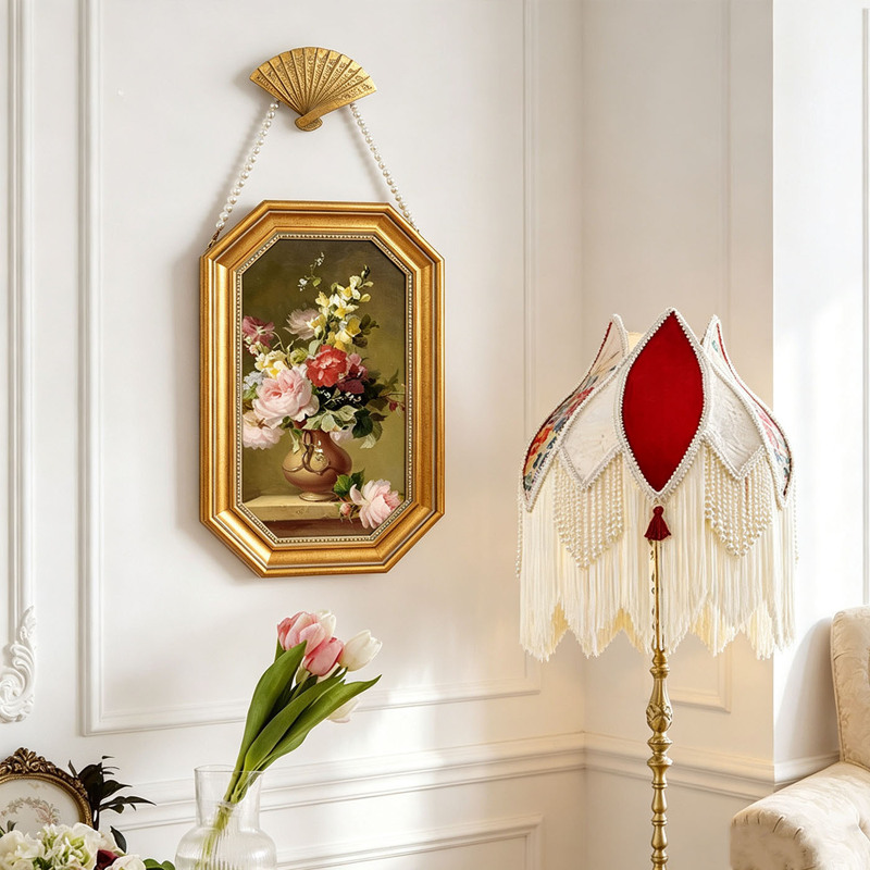 French-style retro resin picture frames, living room wall decorations, oil painting frames, suitable for entryways, guesthouses, and wholesale for wall hanging or tabletop display French-style retro resin picture frames, living room wall decorations, oil painting frames, suitable for entryways, guesthouses, and wholesale for wall hanging or tabletop display