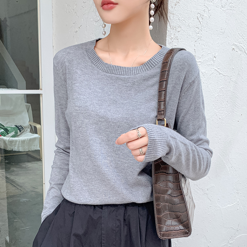 Early Autumn new long-sleeved sweater women's round neck pullover thin sweater short western style loose slimming bottoming shirt top