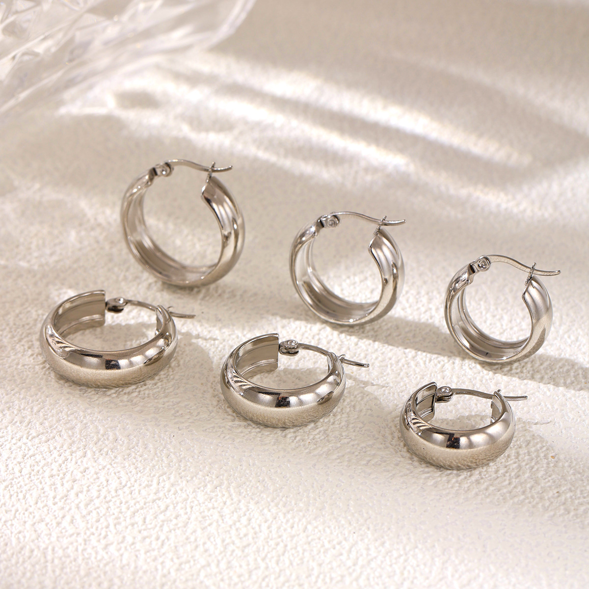 Taina europa y americana orejetas de acero inoxidable, anillo de acero de aluminio, geometría de diseño clásico, orejetas de joyería transfronteriza para mujeres image 4