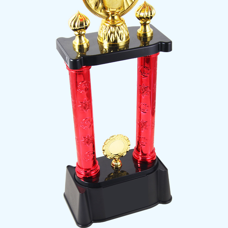 Fábrica creativa mayorista dos columnas competición trofeo de plástico de lámina de oro juegos premios conmemorativos juegos infantiles