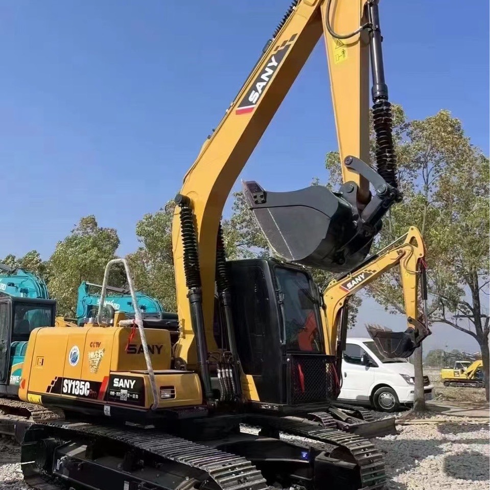 Excavadora Sany 135 SY150 de segunda mano, un coche, un precio