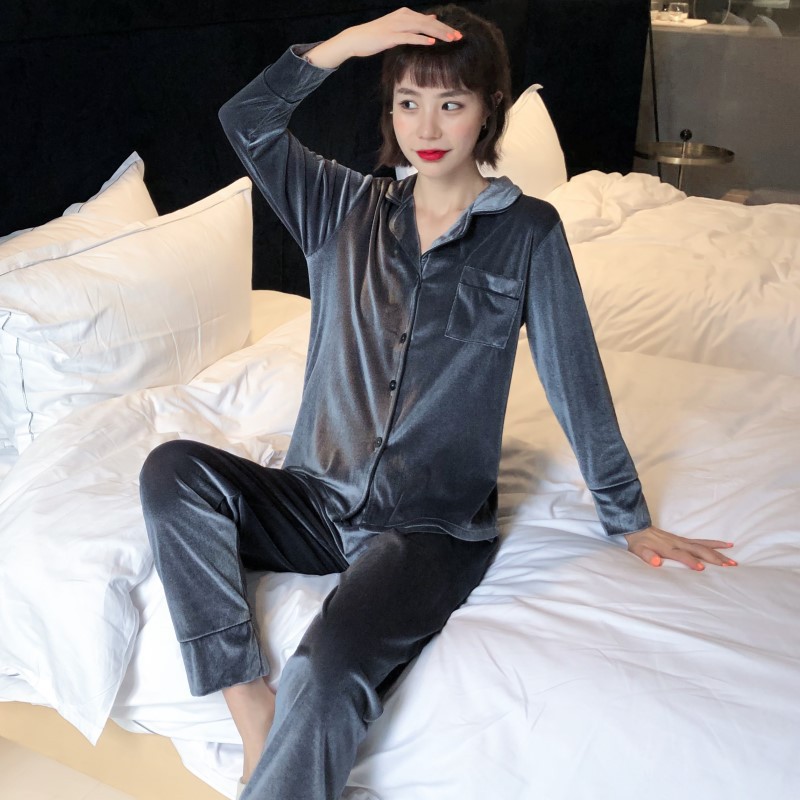 Oro de terciopelo pareja pijamas de las mujeres de estilo coreano de otoño y traje de invierno más tamaño de la boda de manga larga cardigan desgaste del hogar hombres