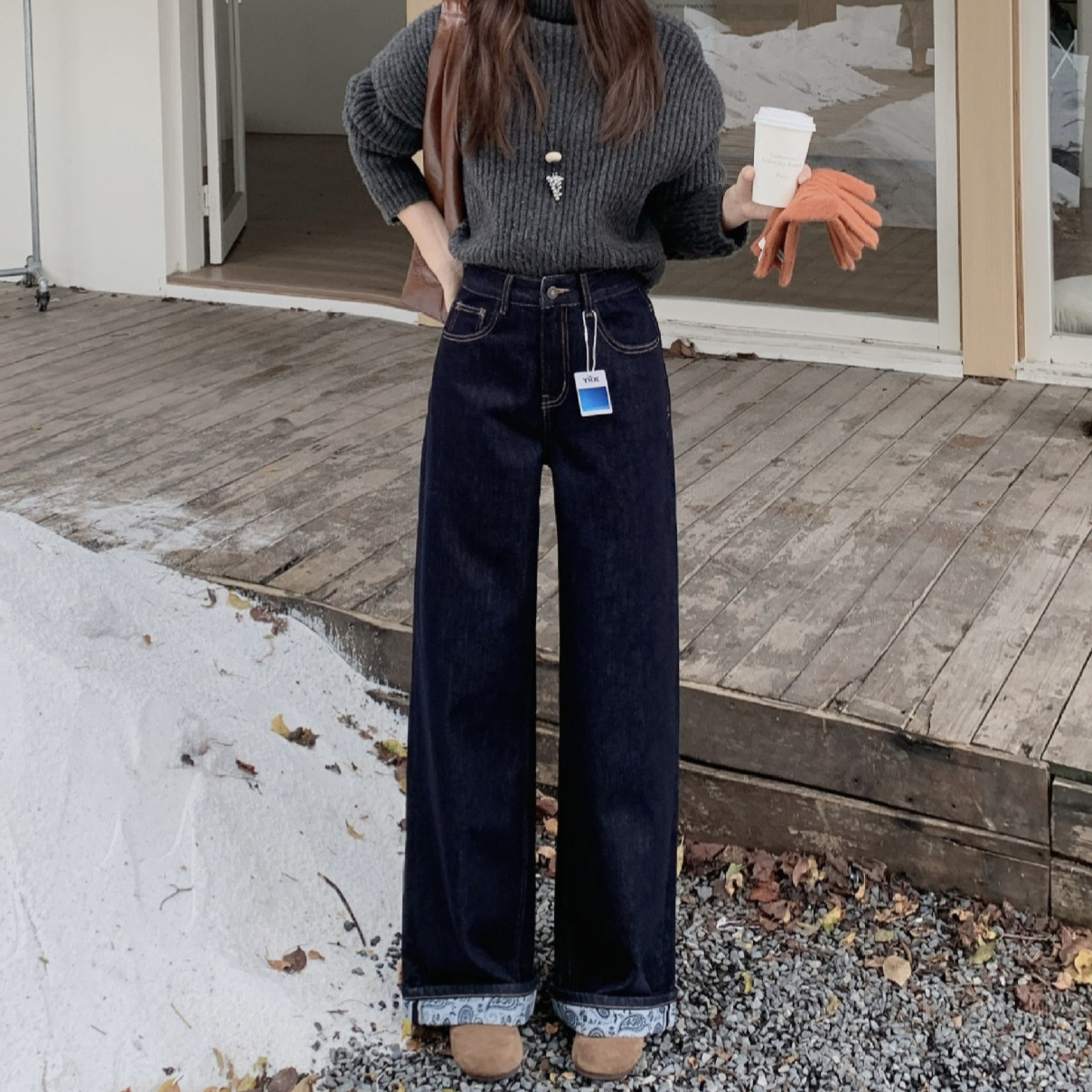 冬上新 十三行时尚复古腰果印花翻边宽松直筒裤加绒软糯牛仔裤女