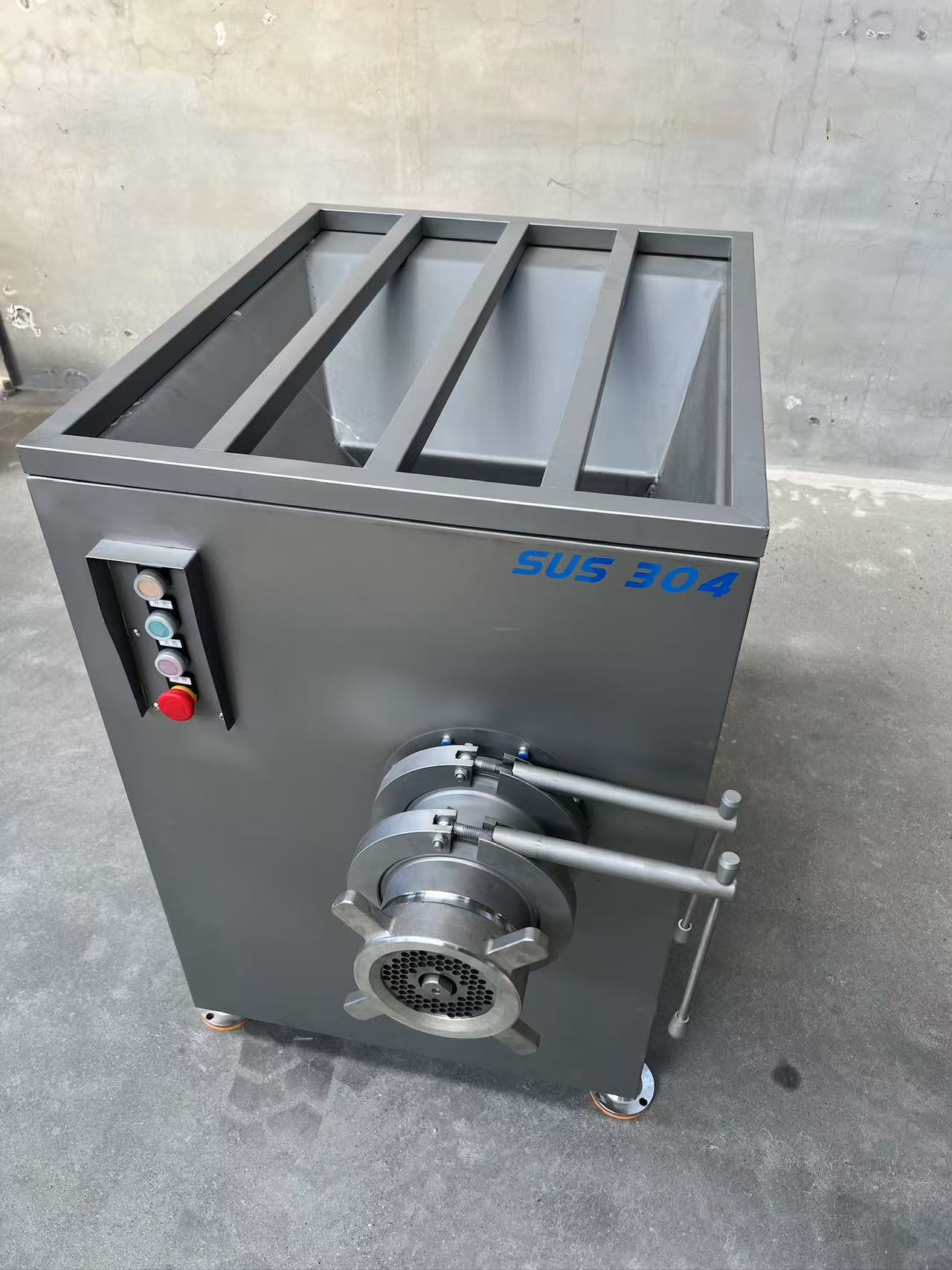 252b719ca33116126b6c7a3e8d78fc