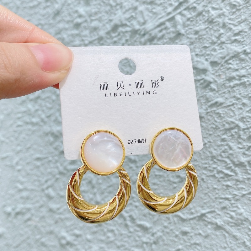 丽银/丽贝丽影复古金属耳环潮流耳饰女简约气质耳坠个性时尚潮款|undefined