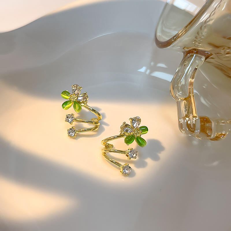 Pastoral Flower Alloy Rhinestones Women's Ear Studs 1 Pair display picture 4