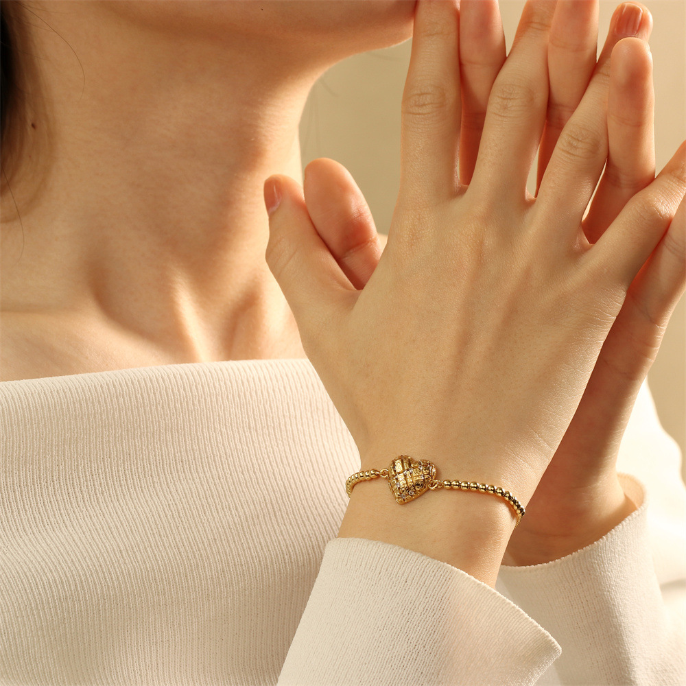 10g Weight Copper Pendant Material Zircon Inlay Material Bracelets Classification Copper Chain Material Daily Occasion Copper Material Sun, Moon, Heart Shape Pattern Women's Gender Beaded, Star Design Simple Style Style Copper Simple Style Beaded Star Sun Moon Heart Shape Zircon Bracelets 3