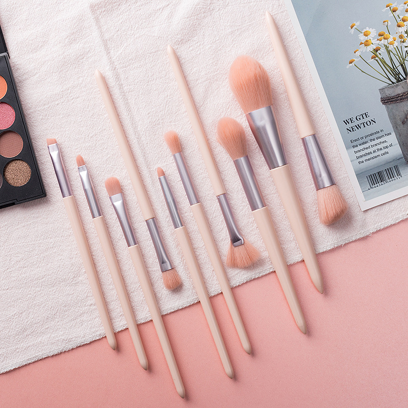 Nuevo puente Rosa 10 anti-lana maquillaje cubierta refrescar mano práctico cepillo conjunto en stock al por mayor