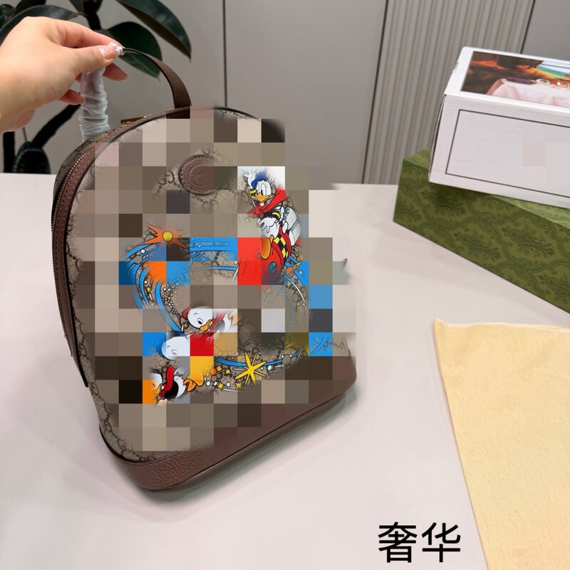 Gucci Co-Branded Printed Backpack, Neutral Backpack, Fashionable, Versatile, Simple and Casual Travel