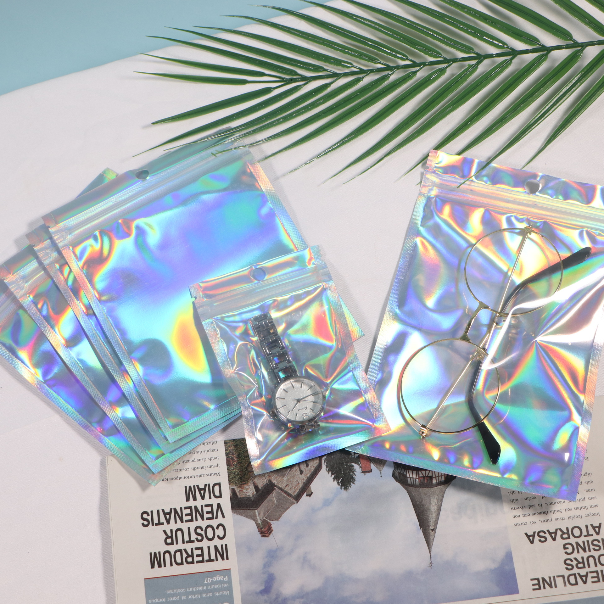 跨境电商热爆款镭射首饰品包装袋化妆品自封袋铝箔阴阳彩虹幻彩袋